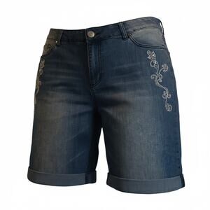 AVENUE DENIM Women's Light Blue Embroidered Cuffed Shorts - Size: 18